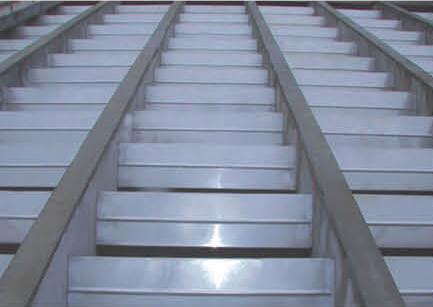 ��Ч�����۰巴Ӧװ��